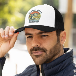 Ofishally Retired Funny Fishing Truckerkappe