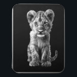 Oh Baby Big Cat Cub Black Puzzle<br><div class="desc">Schneide kleine Löwe cub grau monochrome auf schwarz</div>
