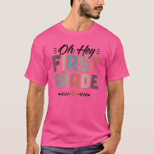 Oh, die erste Klasse zurück zu den Lehrern der Sch T-Shirt