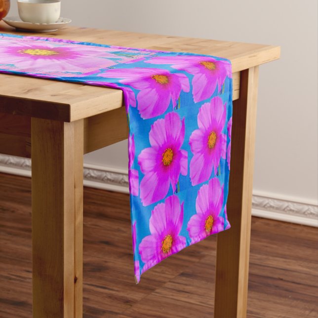 Oh, diese rosa Daisy's Table Runner Kurzer Tischläufer (Beispiel)