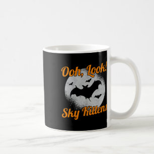 Oh schau Sky Kittens Bat Halloween Bats Kaffeetasse