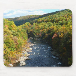 Ohiopyle Fluss im Herbst I Pennsylvania Herbst Mousepad