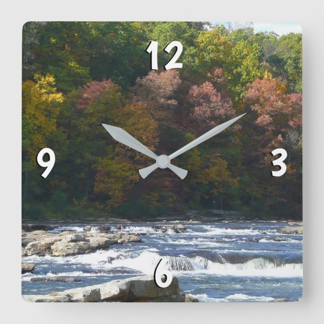 Ohiopyle River Rapids in Herbst Pennsylvania Herbs Quadratische Wanduhr (Vorderseite)