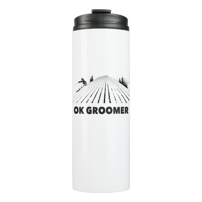 Ok Groomer Skiing Thermosbecher (Vorderseite)