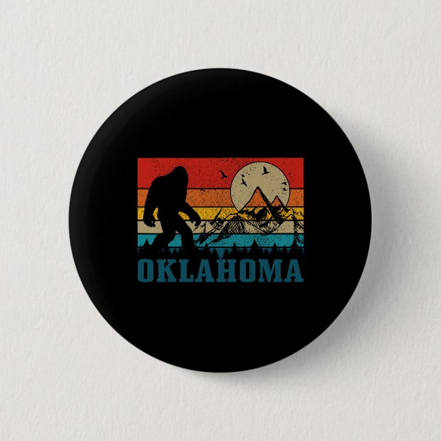 Oklahoma Bigfoot Vintag Mountains Wandern Camping Button (Vorderseite)