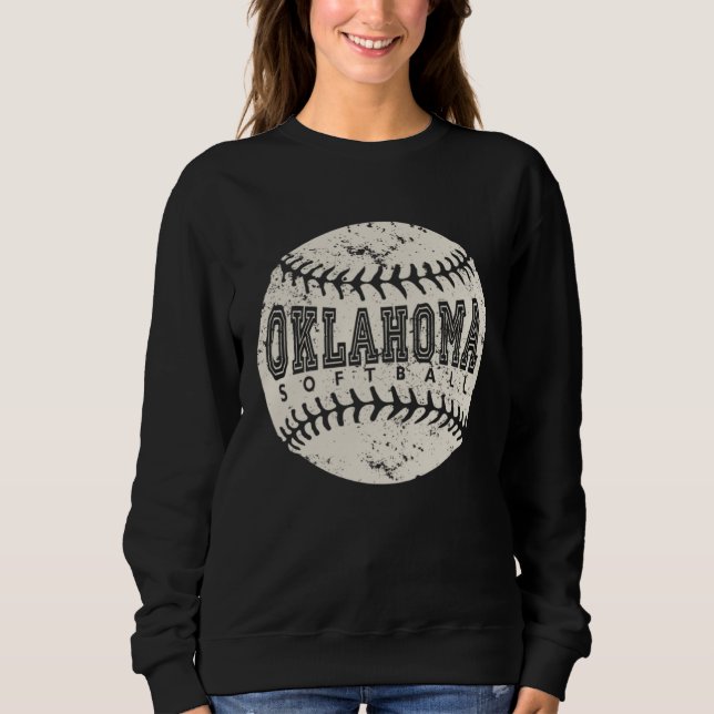 Oklahoma Softball Ball Sweatshirt (Vorderseite)