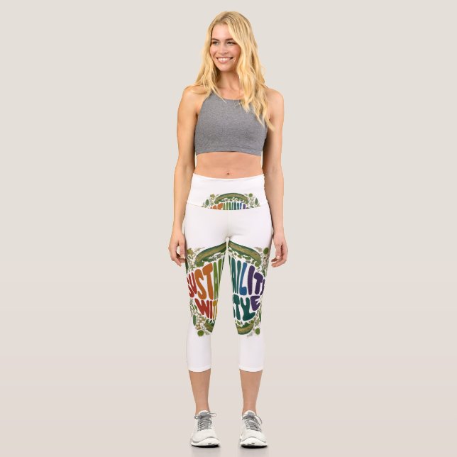 Öko-Chic: Nachhaltigkeit mit Stil" Capri Leggings (Vorderseite)