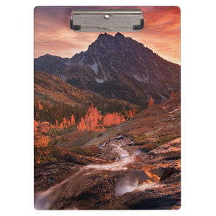 Oktober-Licht auf Scheinwerfer-Becken Klemmbrett