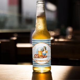 Oktoberfest-Party mit Bier und Brezeln ai Bierflaschenetikett