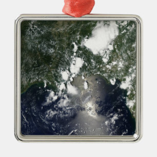 Öl breitet sich nordöstlich aus ornament aus metall