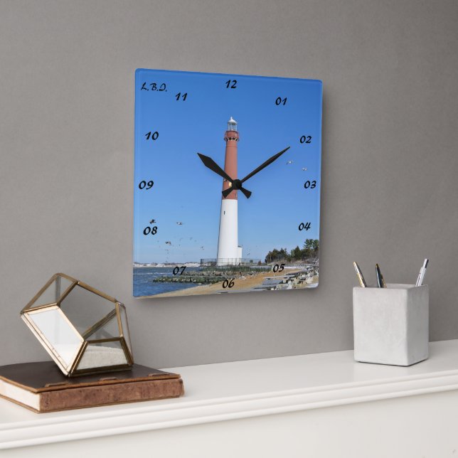 Old Barney - Quadratische Wanduhr (Büro)