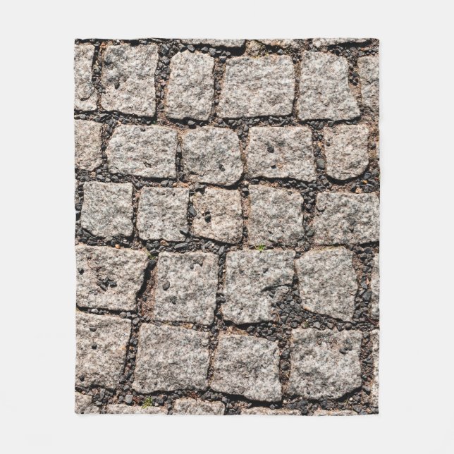 Old cobble stone pattern at the streetabstract,anc fleecedecke (Vorderseite)