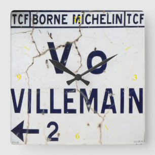 Old Enamel French Road Sign. Quadratische Wanduhr