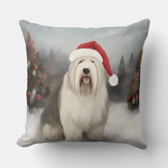 Old English Sheepdog in Snow Christmas Kissen (Vorderseite)
