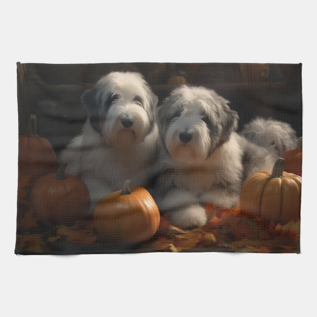 Old English Sheepdog Welpe Autumn Delight Pumpkin Geschirrtuch (Horizontal)