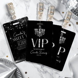 Old Hollywood B & W Chandelier Sweet 16 ID1108 Ausweis