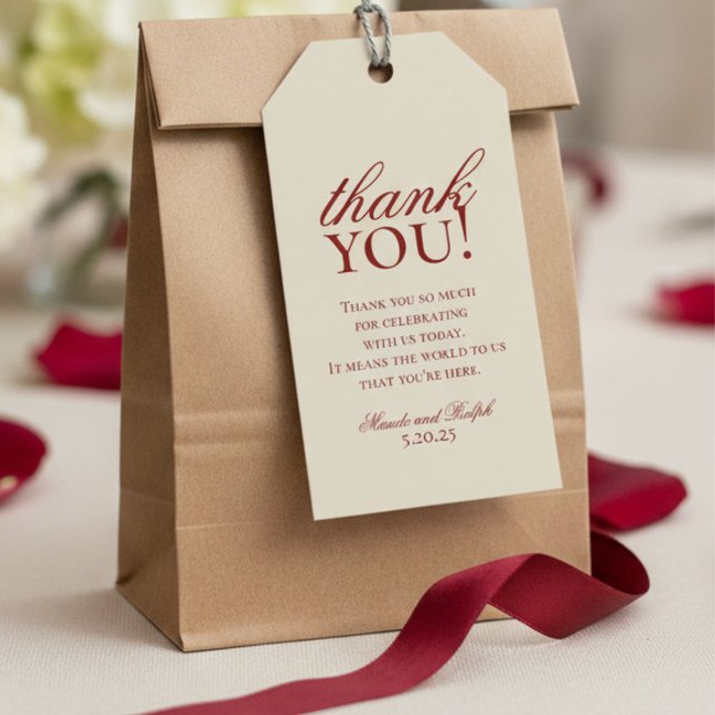 Old Money Bold Red Monogram Wedding Danke Geschenkanhänger (Add a heartfelt finishing touch to your favors with this Old Money Bold Red Wedding Thank You Tag!)