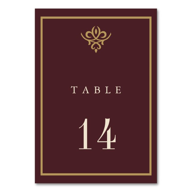 Old Money Burgundy Wedding Table Card Tischnummer (Vorderseite)