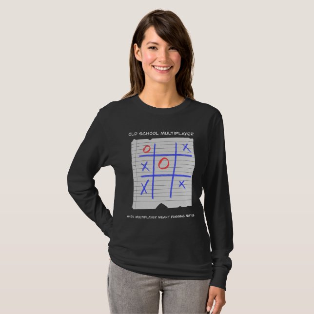 Old School Multiplayer Tic Tac Toe Nostalgic T-Shirt (Vorne ganz)