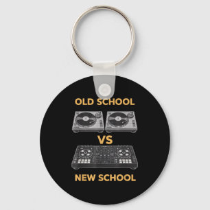 Old School vs. New School DJ-Plattenspieler vs. Co Schlüsselanhänger