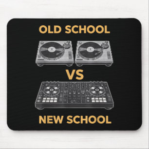 Old School vs New School DJ Plattenspieler vs Cont Mousepad