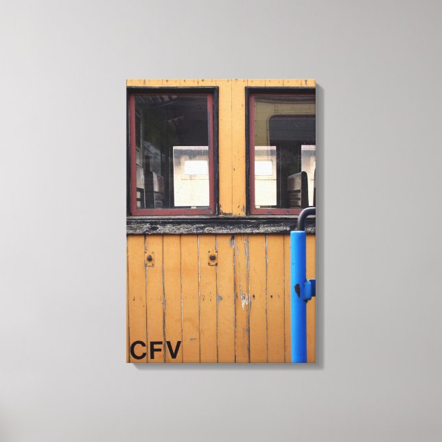 Old Steam Train Le Mastrou Yellow Wagon Leinwand (Vorderseite)