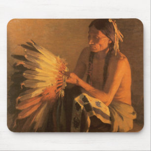 Old War Bonnet von Joseph Henry Sharp Mousepad
