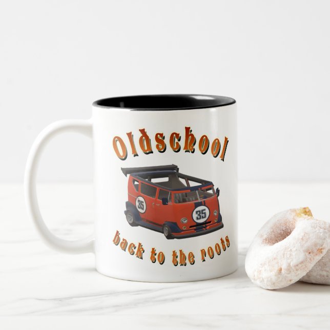 Oldschool Speed - ​ zurück an die Wurzeln! Zweifarbige Tasse (Mit Donut)