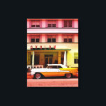 Oldtimer im Art Deco District, Miami, Florida Leinwanddruck<br><div class="desc">#Leinwand mit einem #OldtimerCar vor dem Avalon im Art Deco Distrikt #MiamiBeach. Weitere Artikel mit diesem Design: www.zazzle.com/aura2000/avalon</div>