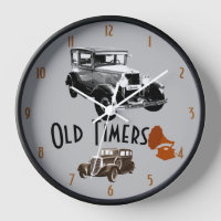 Oldtimer-Uhr im Stil der 1930er Jahre mit Holzrahm