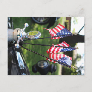 Oldtimer und US-Flagge Postkarte