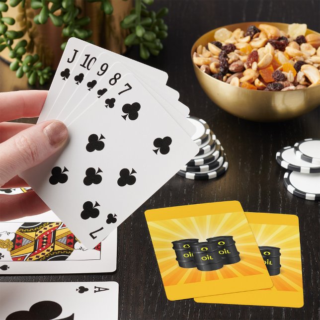 Ölfässer, die Karten spielen Spielkarten (Von Creator hochgeladen)