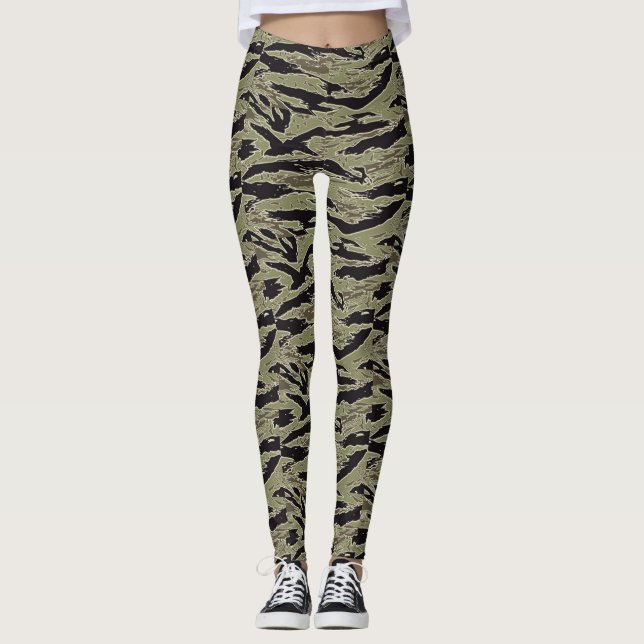 Olive Camouflage Frauen Leggings (Vorderseite)