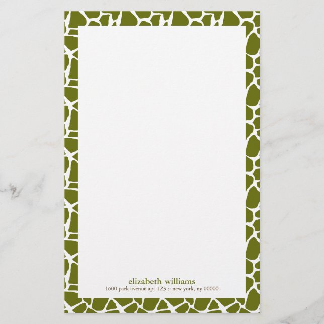 Olive Green Giraffe Muster Briefpapier (Vorderseite)