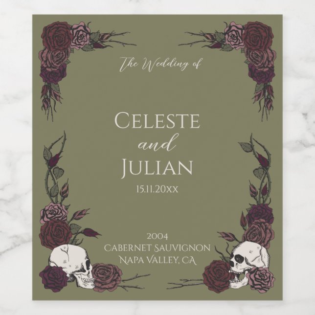 Olive Green Skulls & Roses Gothic Wedding Weinetikett (Einzelnes Label)