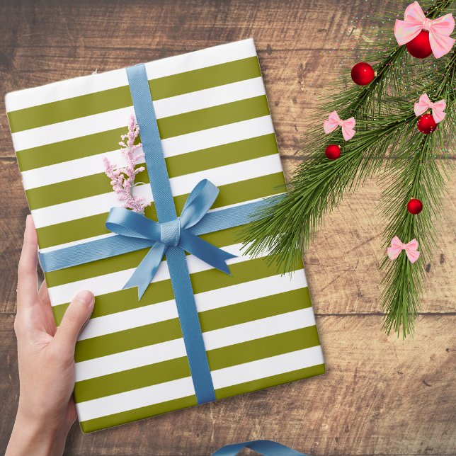 Olive Green und Weiß, einfach, horizontal gestreif Geschenkpapier (Von Creator hochgeladen)