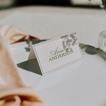 Oliven-grüne Cream Old Money Hochzeitsplatzkarten 