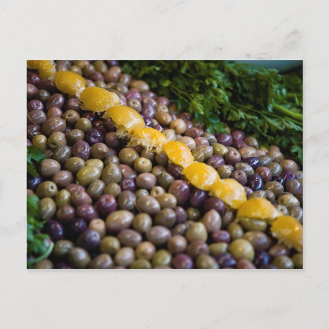 Olives Displayed At Market Postkarte (Vorderseite)