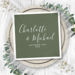Olivgrüne elegante Hochzeit mit Signatur-Schriftzu Serviette