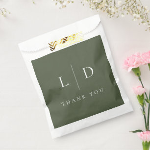 Olivgrüne minimalistische Monogramm-Hochzeit Geschenktütchen