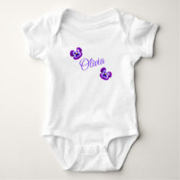 Olivia, Name, mit Lila Stiefmütterchen, Baby Bodys