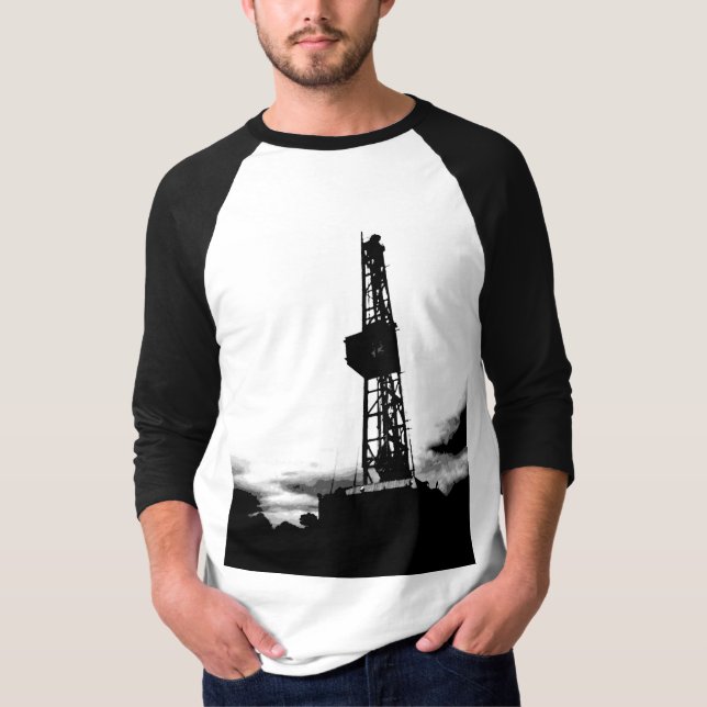 Ölplattform-Illustration T-Shirt (Vorderseite)