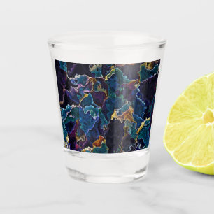 Ölteppich Schnapsglas