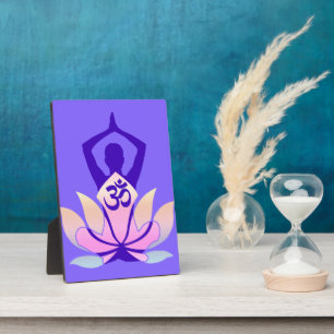 OM Namaste Spirituelle Lotus Blume Yoga auf Mauve Fotoplatte