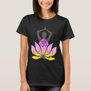 OM Namaste Spirituelle Lotus Blume Yoga Pose T-Shirt