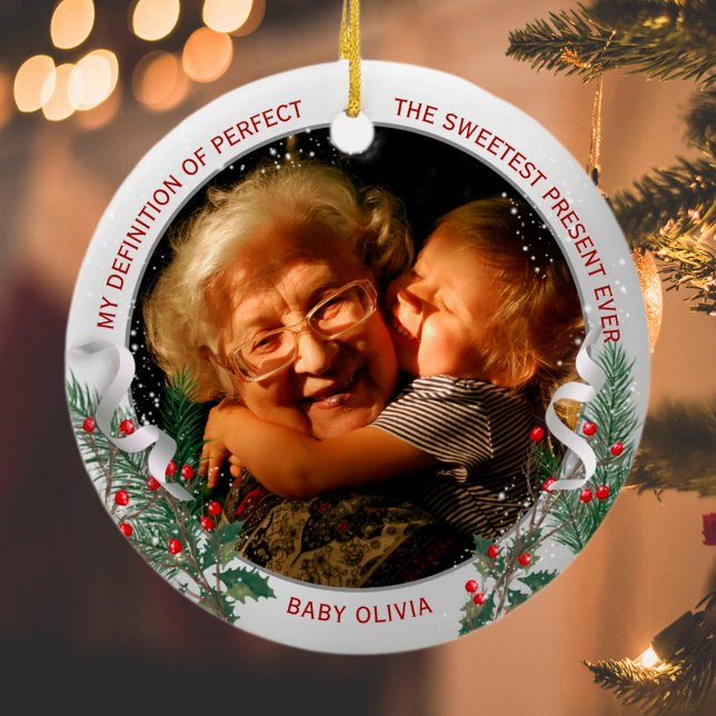 Oma 1. Weihnachtsklassische Silber-Pflanze Keramik Ornament (Von Creator hochgeladen)