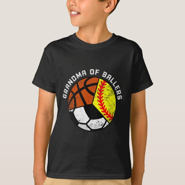 Oma Ballers Fun Softball Fußball Basketball T-Shirt (Vorderseite)