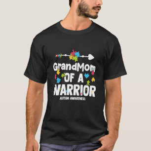 Oma einer Krieger-Autismus-Familien-Puzzle-Bewusst T-Shirt