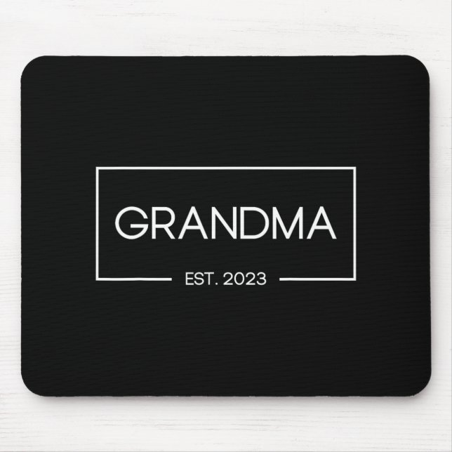 Oma Est 2023 Neue Großmutter Erstes Mal  Mousepad (Vorne)