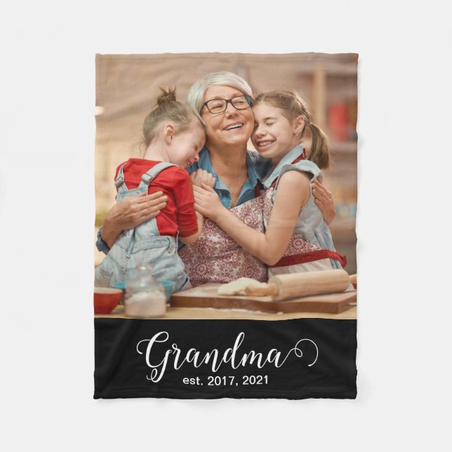 Oma Established Schrift Geschenk Foto Fleecedecke (Vorderseite)
